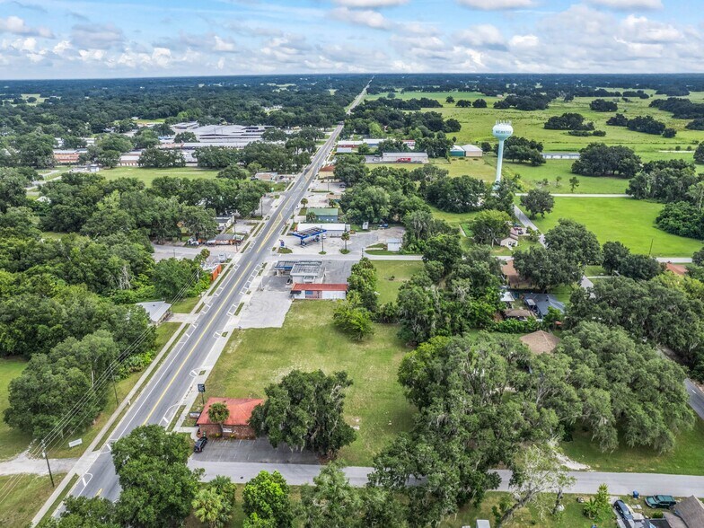 More Photos Of 267 N Market Blvd, Webster Office For Sale