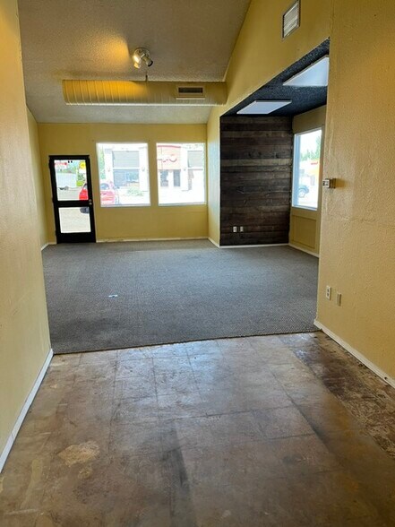 More Photos Of 4121 S Meridian, Puyallup Freestanding For Lease