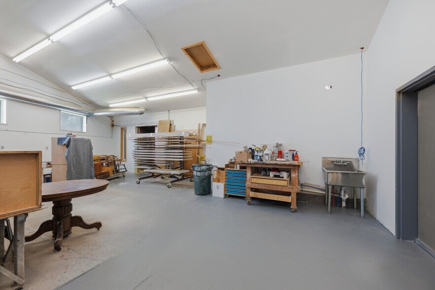 More Photos Of 2606 Westwood Dr, Nashville Light Distribution For Sale