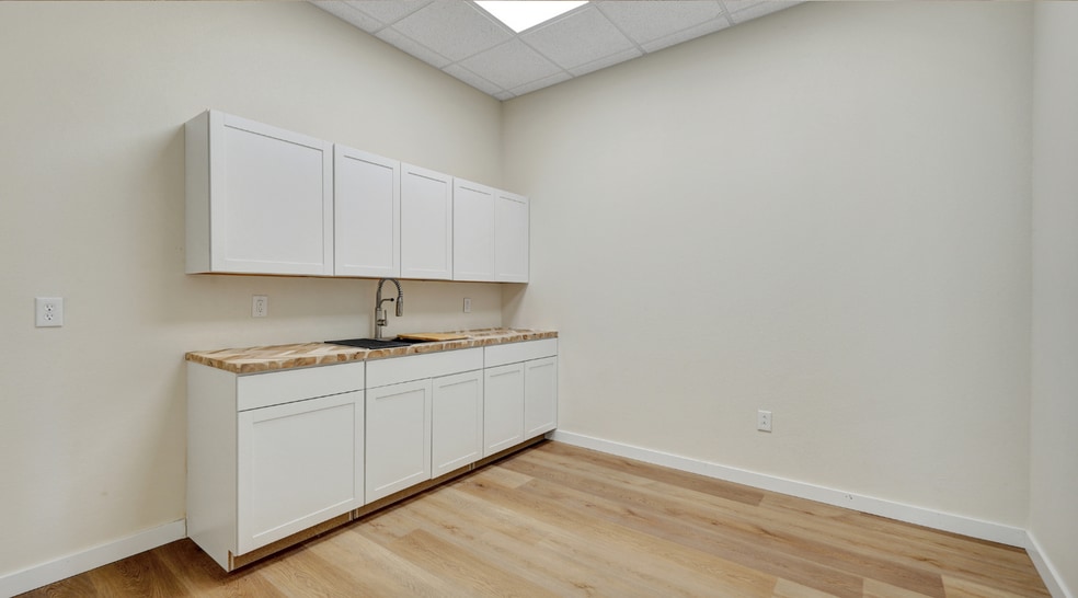 More Photos Of 2811 S County Road 1257, Midland Warehouse For Sale