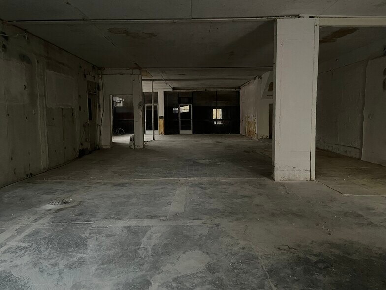 More Photos Of 716 E 9th Pl, Los Angeles Industrial For Sale