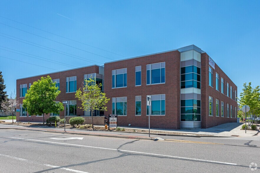 More Photos Of 1435 Garrison St, Lakewood Office For Lease