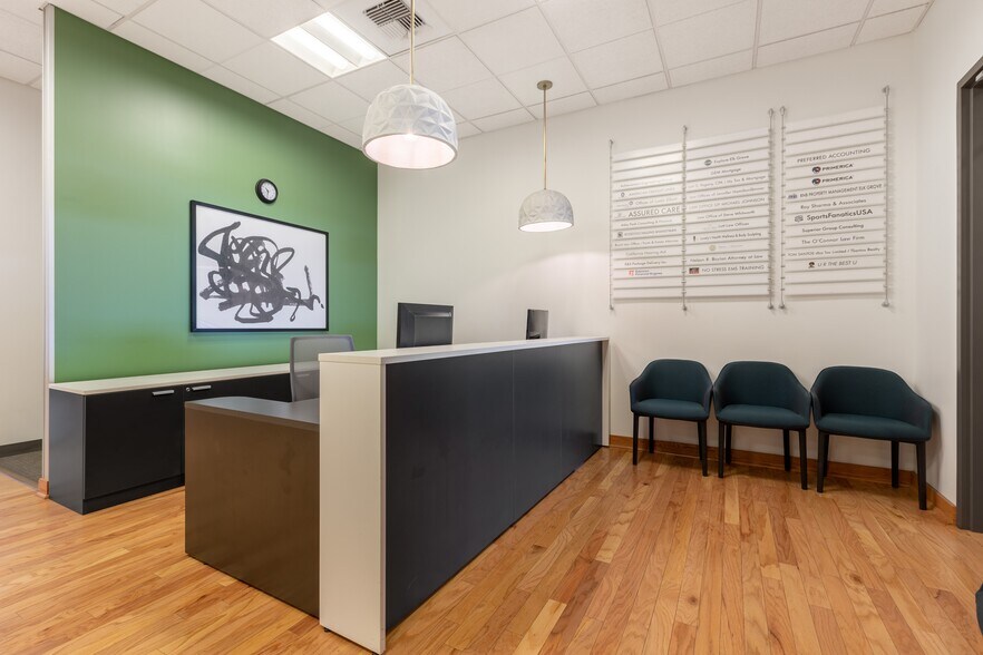 More Photos Of 9245 Laguna Springs Dr, Elk Grove Coworking Space