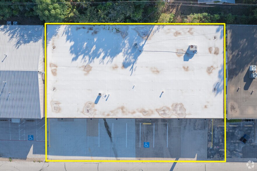 More Photos Of 2911 Edith Ln, Haltom City Unknown For Lease