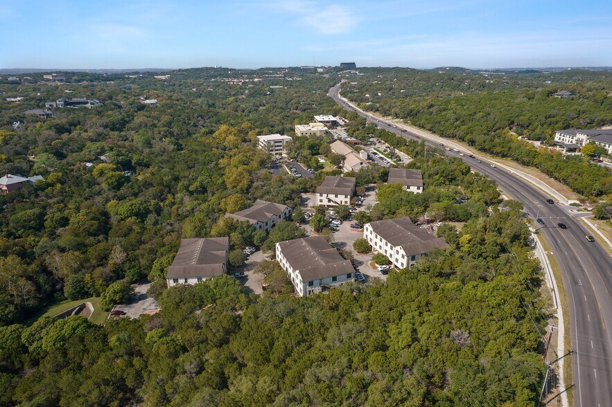 More Photos Of 4407 Bee Caves Rd, West Lake Hills Office Residential For Lease