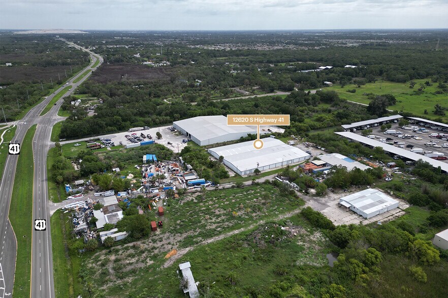 More Photos Of 12620 S US Hwy 41, Gibsonton Distribution For Lease