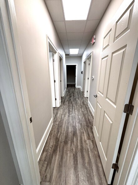 More Photos Of 629 E Forsyth St, Americus Office For Sale