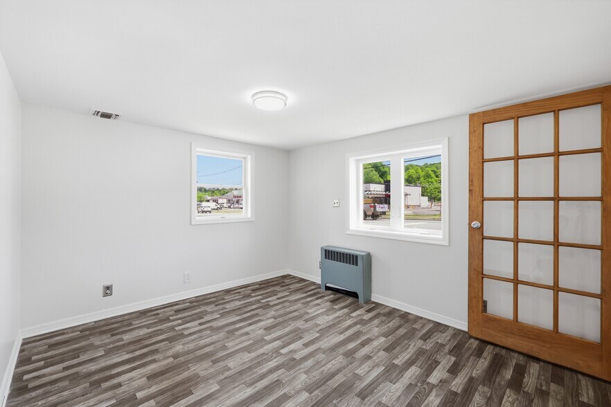 More Photos Of 75 Route 23, Franklin Office Residential For Lease