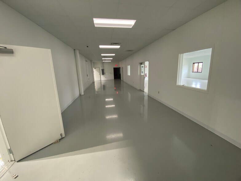 More Photos Of 5835 Shugart Ln, Traverse City Manufacturing For Lease