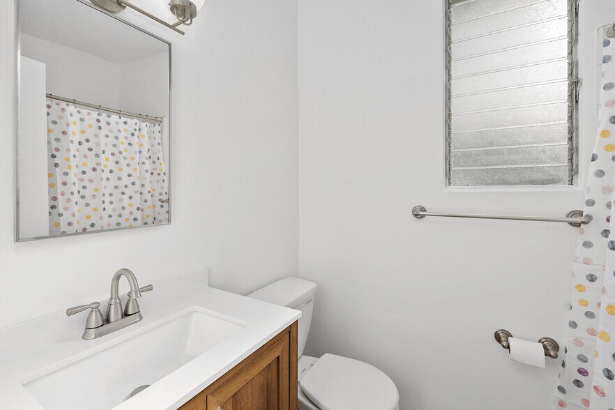 More Photos Of 1777 E Arenas Rd, Palm Springs Apartments For Sale