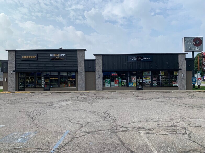 More Photos Of 514-530 N Main St, Crown Point Unknown For Lease