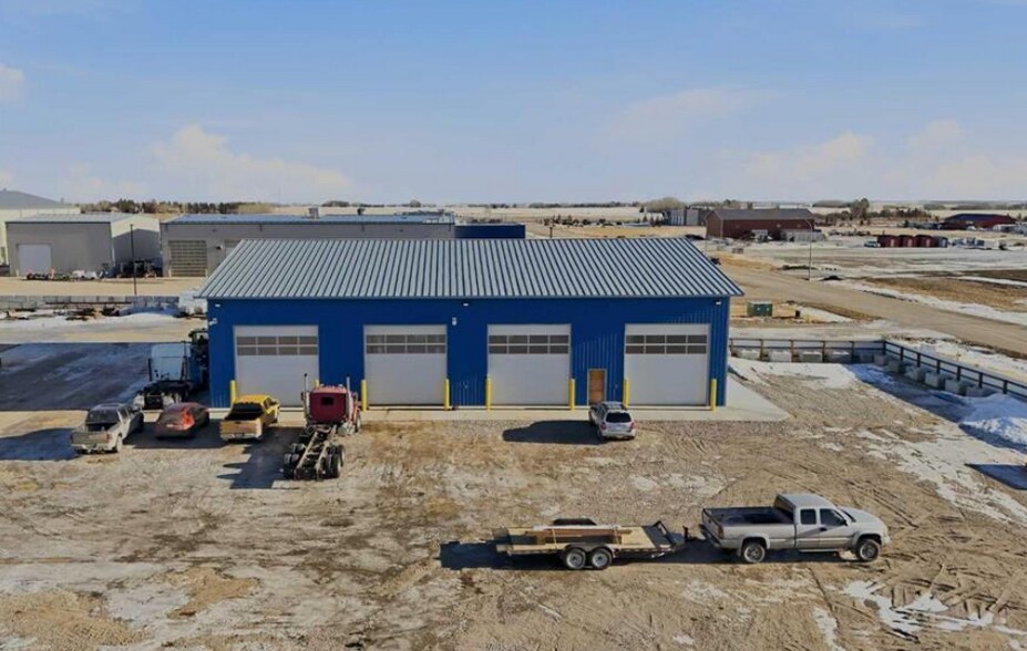 Primary Photo Of 32580 Range Road 11, Mountain View County Warehouse For Lease