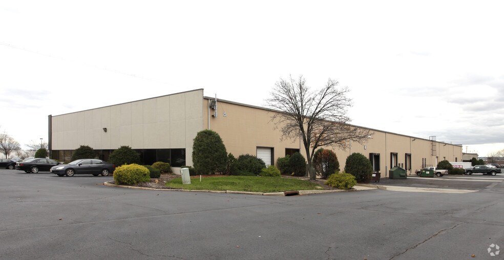 More Photos Of 107 Corporate Blvd, South Plainfield Light Distribution For Lease