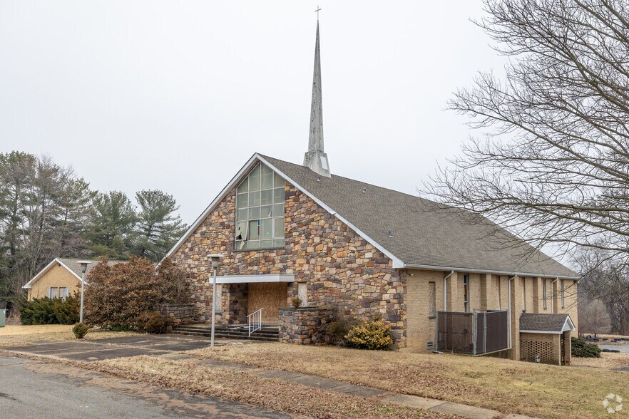 Primary Photo Of 1451 Furnace Ave, Glen Burnie Religious Facility For Sale