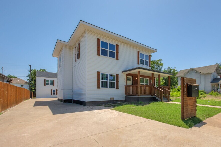 More Photos Of 1810 NW 11th St, Oklahoma City Multifamily For Sale