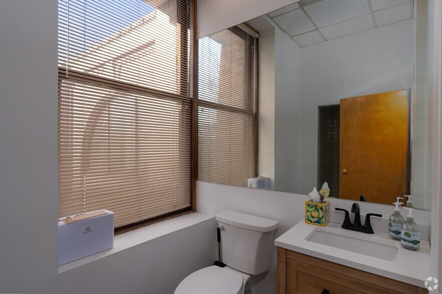 More Photos Of 92 High St, Medford Medical For Sale