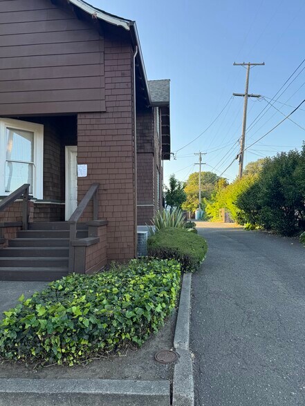 More Photos Of 1209-1211 College Ave, Santa Rosa Medical For Lease
