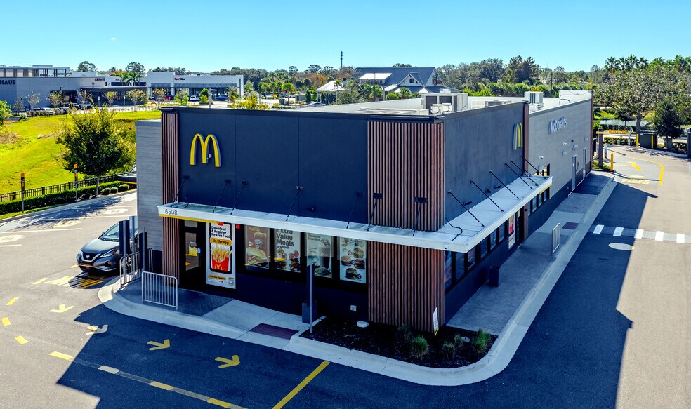 More Photos Of 6508 University Pky, Sarasota Fast Food For Sale
