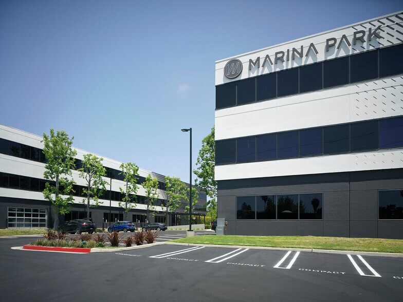 More Photos Of 4551 Glencoe Ave, Marina Del Rey Office For Lease