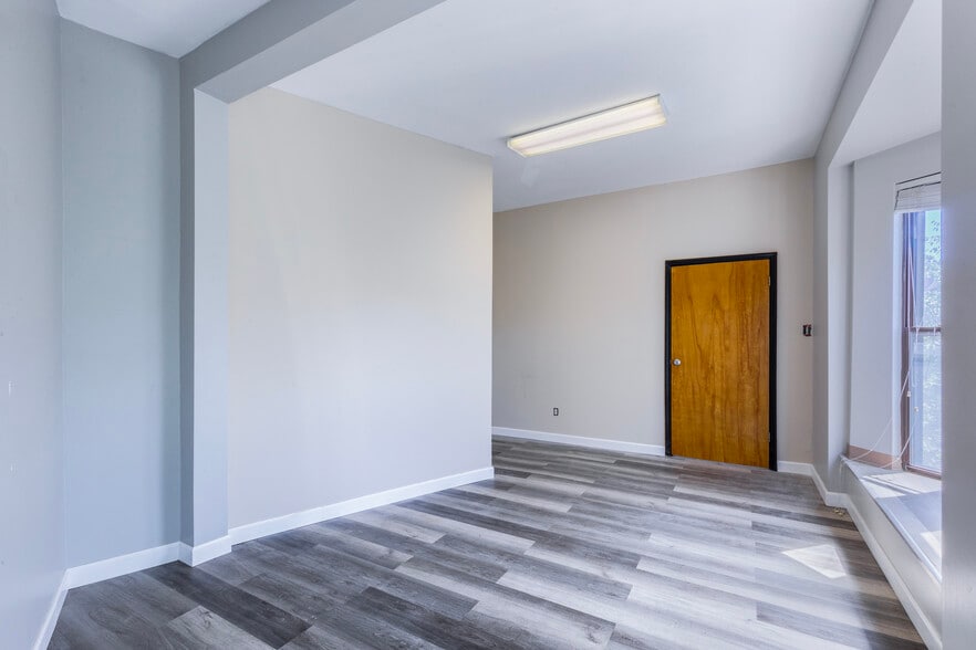 More Photos Of 408 N Euclid Ave, Saint Louis Office For Lease