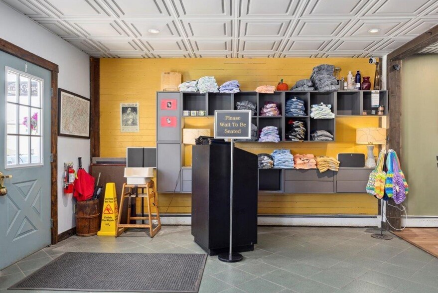 More Photos Of 454 William Ave, Davis Restaurant For Sale