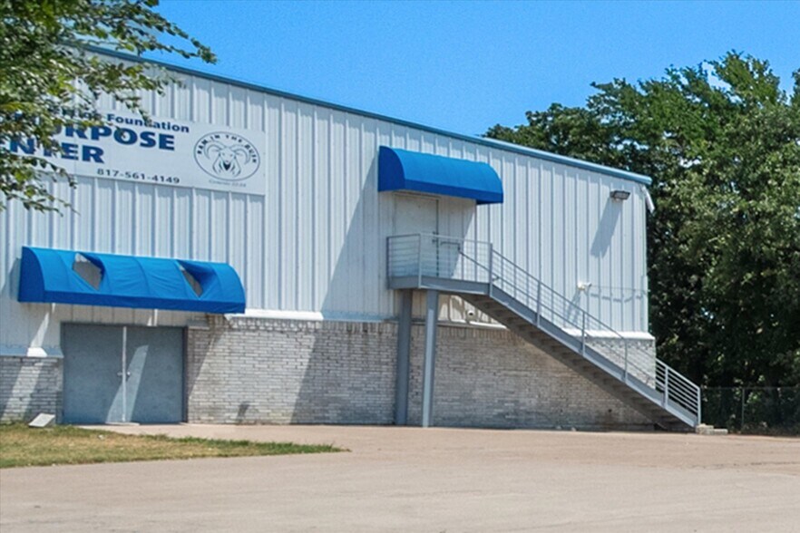 More Photos Of 4109 Mansfield Hwy, Forest Hill Schools For Sale