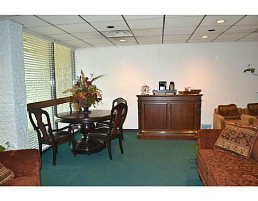 More Photos Of 2375 N Thompkins Ave, Bethany Medical For Sale