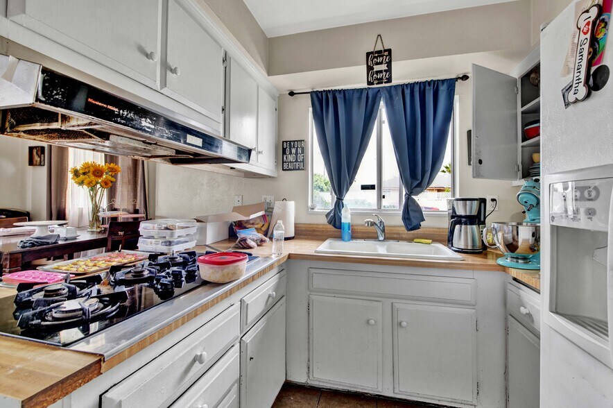 More Photos Of 11758 Azalea Ave, Fountain Valley Apartments For Sale