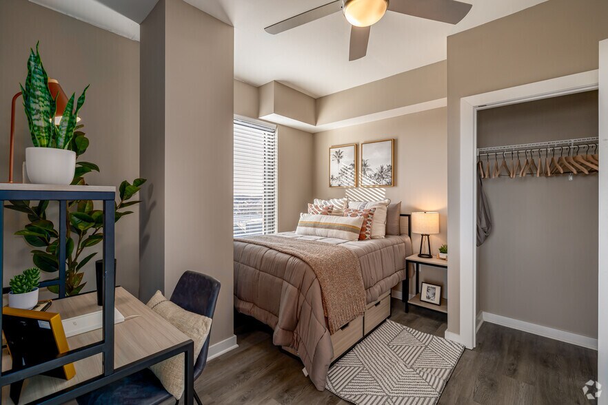 More Photos Of 616 E Washington St, Ann Arbor Apartments For Lease