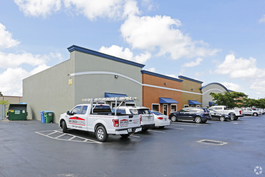 Primary Photo Of 7863 Drew Cir, Fort Myers Warehouse For Lease