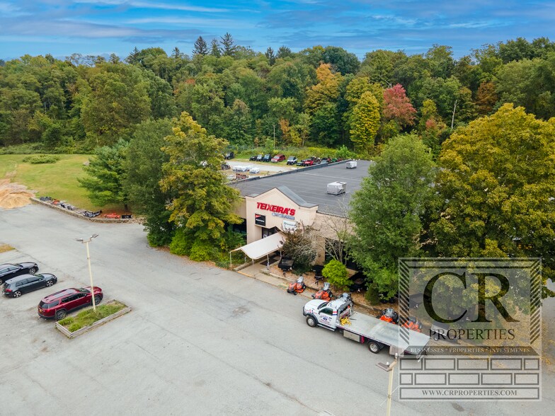 More Photos Of 1680 Route 9G, Hyde Park Freestanding For Sale