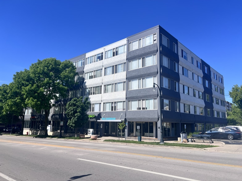 More Photos Of 3575 N Oakland Ave, Shorewood Apartments For Lease