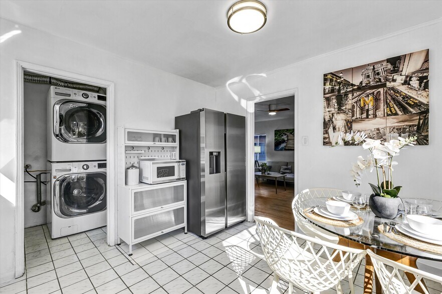 More Photos Of 2405 Meadowvale Ave, Los Angeles Multifamily For Sale