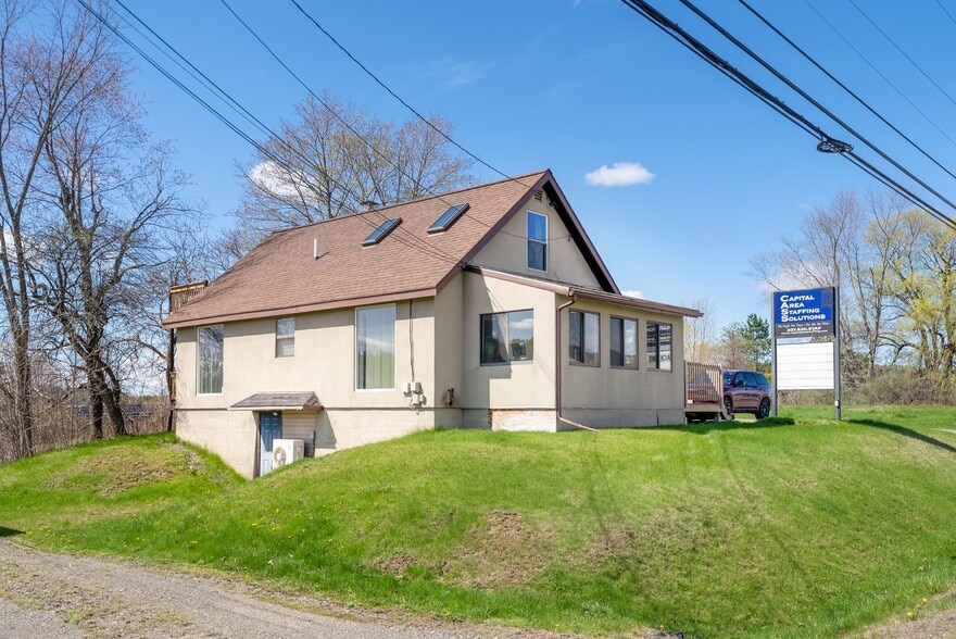 More Photos Of 2386 N Belfast Ave, Augusta Office For Sale