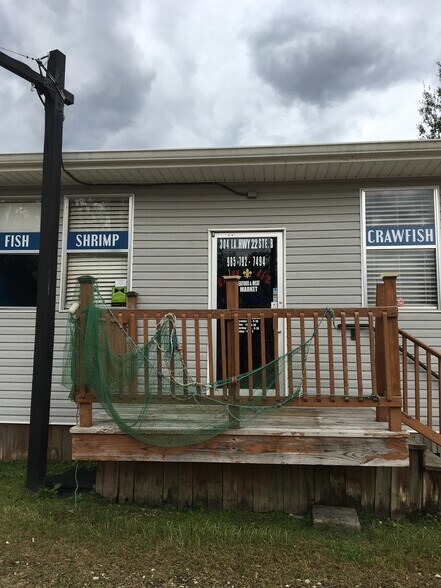 More Photos Of 302 Highway 22 W, Madisonville Restaurant For Sale