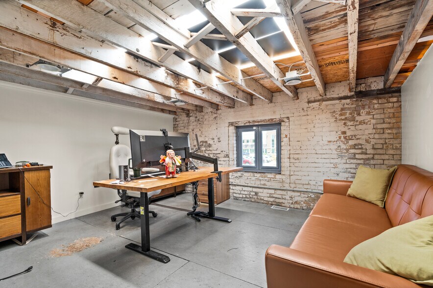 More Photos Of 630 S Stringfellow Ct, Salt Lake City Loft Creative Space For Lease