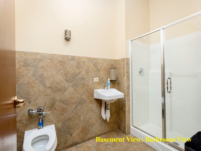 More Photos Of 739 North Ave, Glendale Heights Loft Creative Space For Sale