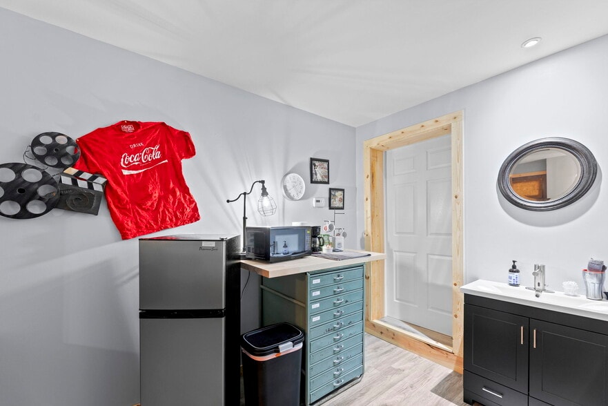 More Photos Of 116 N 3rd St, Burlington Apartments For Sale