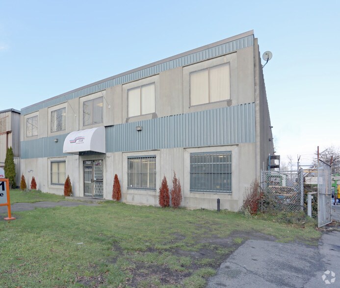 More Photos Of 7521 Vantage Way, Delta Manufacturing For Lease