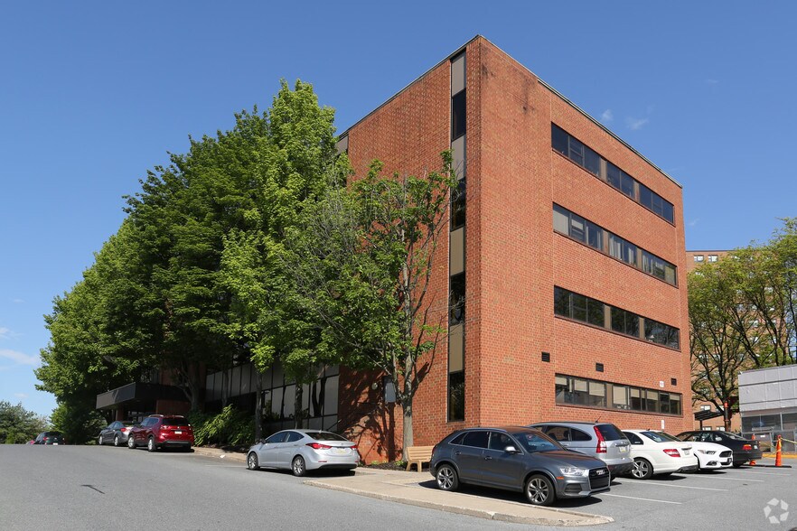 2045 Westgate Dr, Bethlehem, PA 18017 Medical Office For Lease