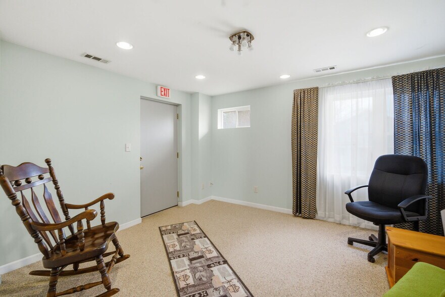 More Photos Of 1632 Riverdale St, West Springfield Freestanding For Sale