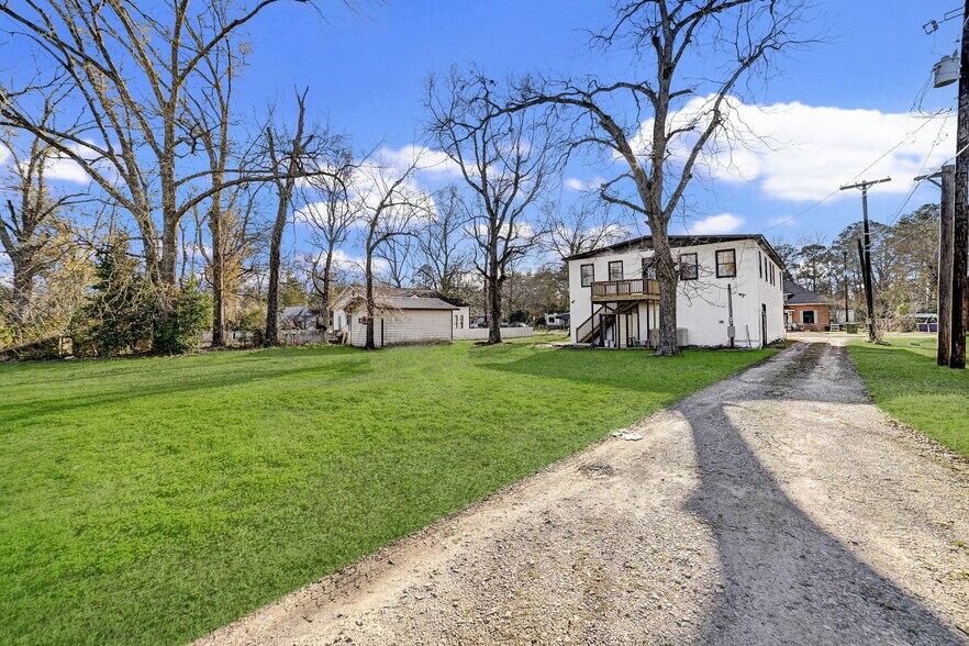 More Photos Of 411 S Kaufman St, Newton Lodge Meeting Hall For Sale