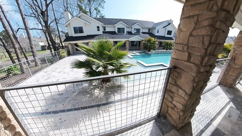 More Photos Of 12455 Melville Dr, Montgomery Apartments For Sale