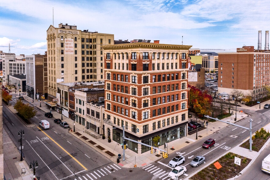 More Photos Of 1300 Broadway St, Detroit Office For Lease