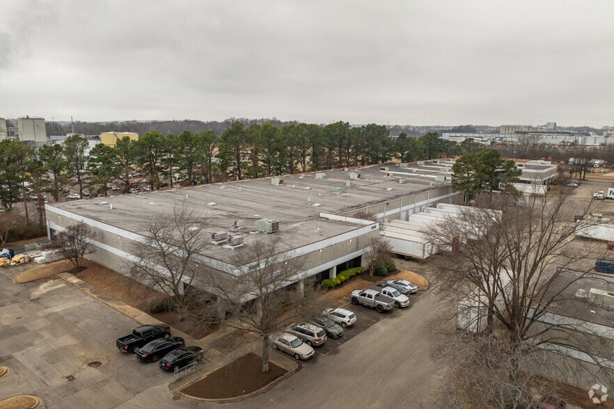 More Photos Of 5445 Raines Rd, Memphis Warehouse For Sale