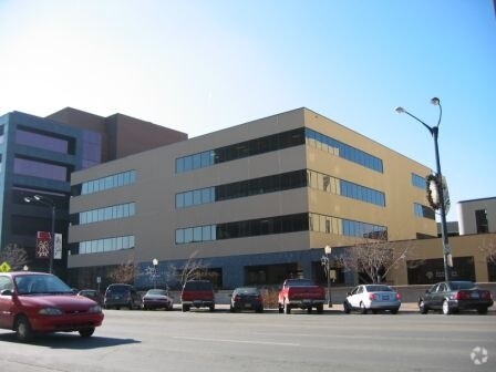 More Photos Of 515 S Kansas Ave, Topeka Office For Lease