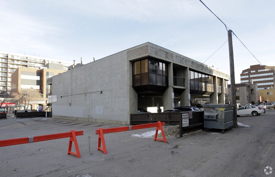 More Photos Of 1029 17th Ave SW, Calgary Office For Lease