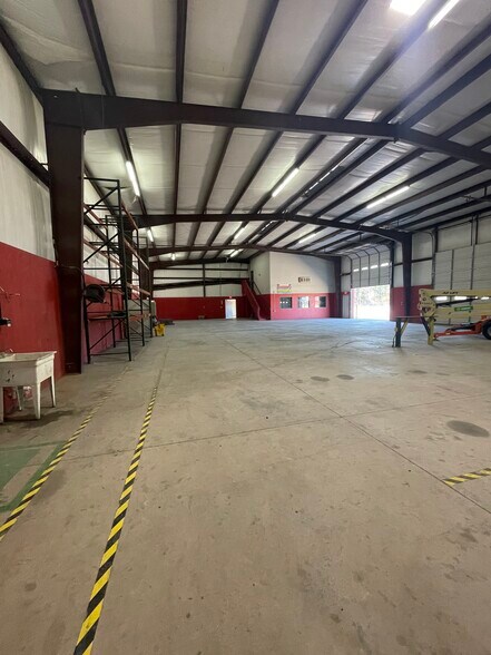 More Photos Of 10204 Highway 80, Minden Warehouse For Sale