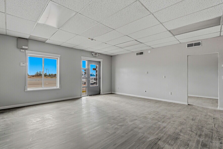 More Photos Of 201 Vinton Rd, Anthony Freestanding For Lease