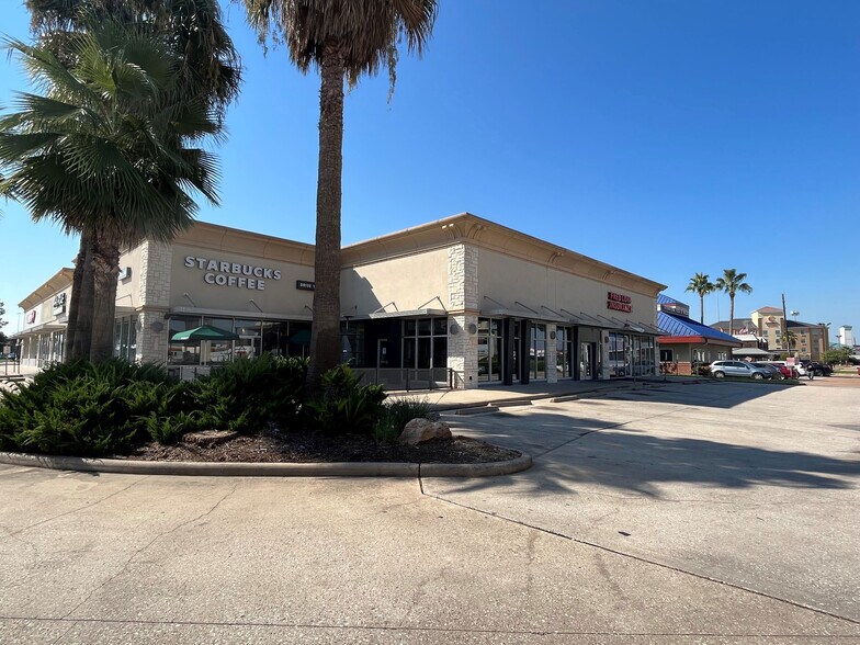 Primary Photo Of 19841-19865 US 290 Hwy, Houston Unknown For Lease